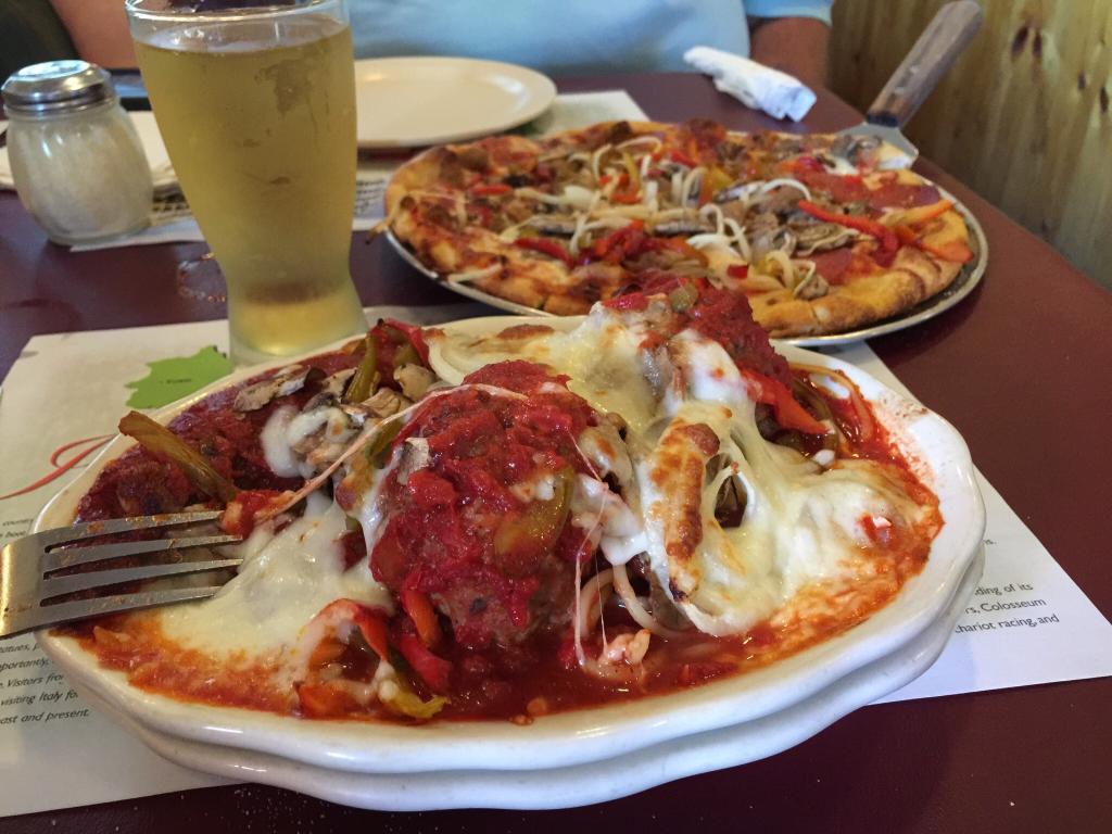 Gianni`s Pizza